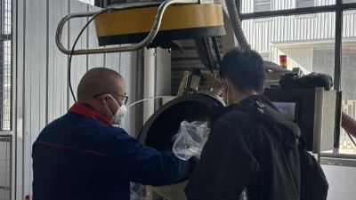 無錫客戶到訪安捷倫南通工廠，滾噴機打樣圓滿成功