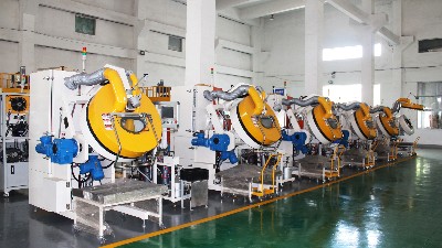 噴涂機生產廠家哪家好？蘇州安捷倫16年50多項專利可定制